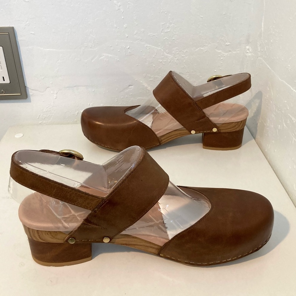 New! Dansko Malin Tan Sandals 41 (US Size 10.5-11) - Picture 2 of 15